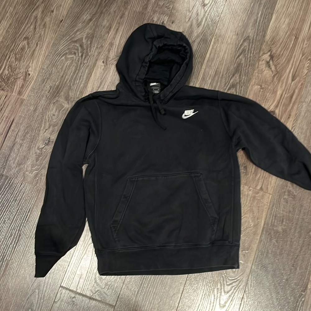 Black Nike hoodie